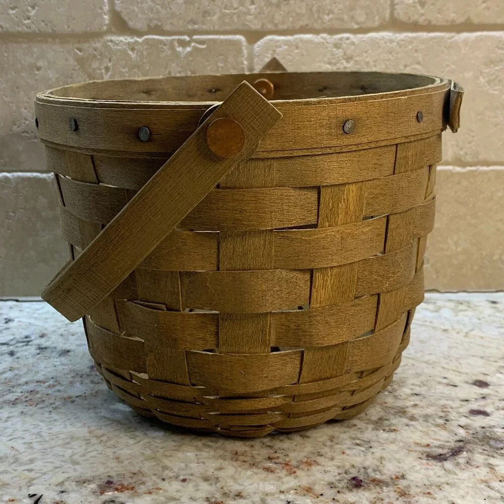Longaberger vintage pivoting